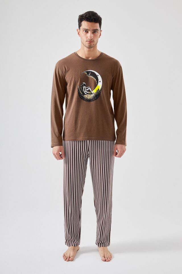 Erkek Pamuklu Uzun Kollu Üst Astronot Baskılı Alt Çizgili Pijama Takımı Kahverengi - Beyaz - 2XL