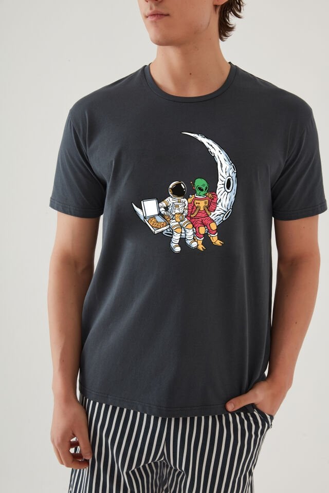 Erkek Pamuklu Füme Baskılı Cepli Şort Pijama Takımı 2XL