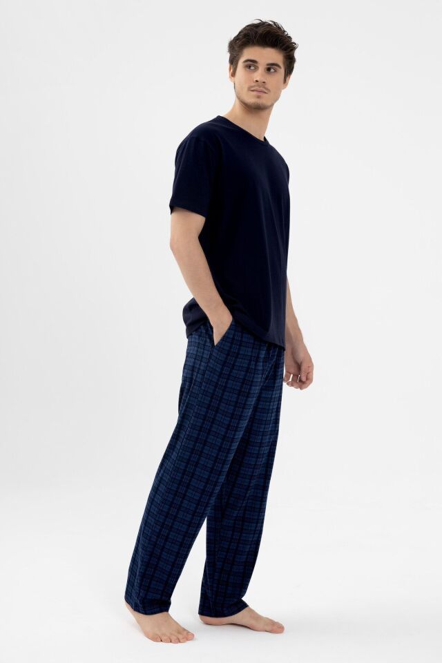 Erkek Pamuklu Kısa Kollu Lacivert Ekose Desenli Cep Detaylı Pijama Takımı Lacivert - 2XL