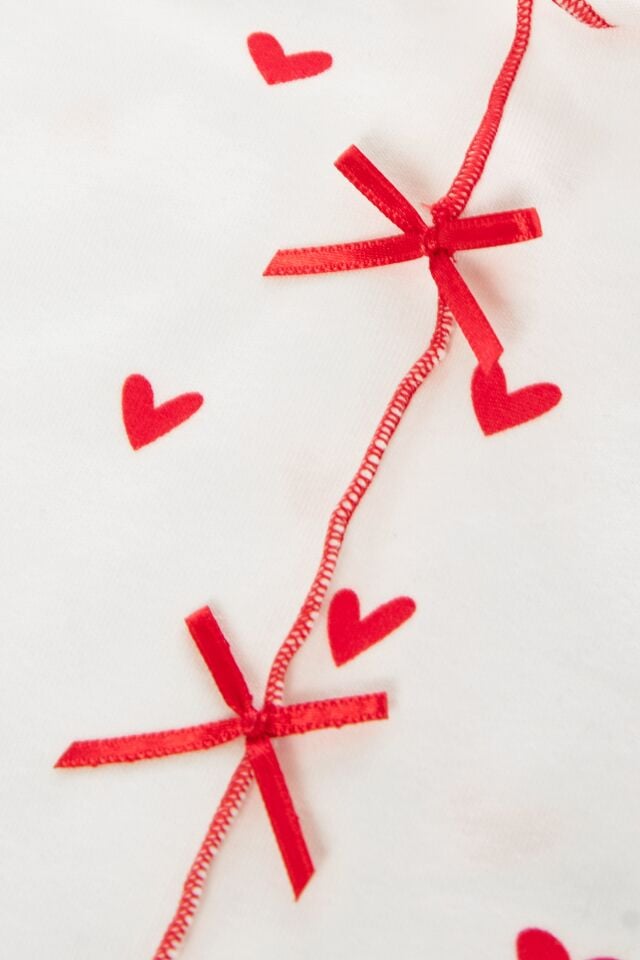 Sevgililer Günü Temalı Kadın Pamuklu Çıtır Çiçek Desenli Baby Overloklu Fiyonklu Uzun Kollu Pijama Takımı Kırmızı - Beyaz - XL