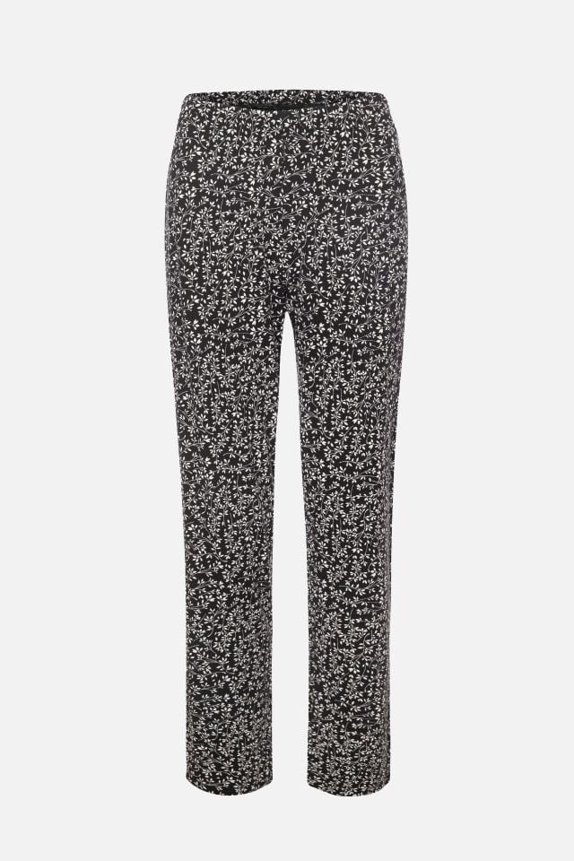 Kadın Baskılı Yaprak Desenli Yumuşak Dokulu Viskon Pijama Takımı