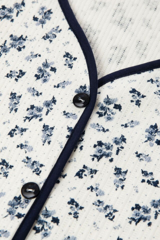 Kadın Çiçek Desenli Ajur Kaşkorse Şortlu Pijama Takımı XL - Ekru - Siyah