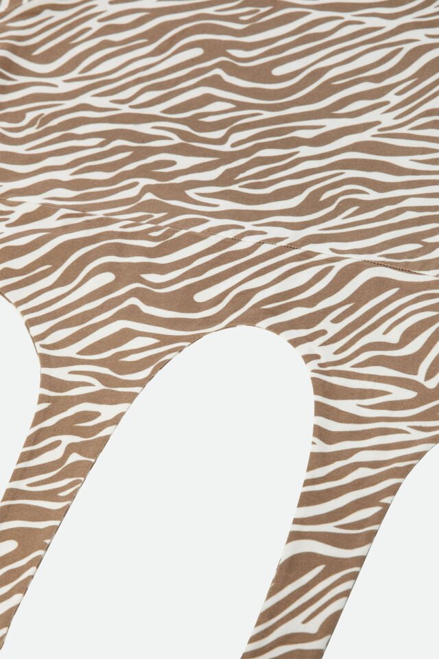 Kadın Pamuklu Önden Bağlamalı Desenli Crop T-shirt Pijama Takımı XL