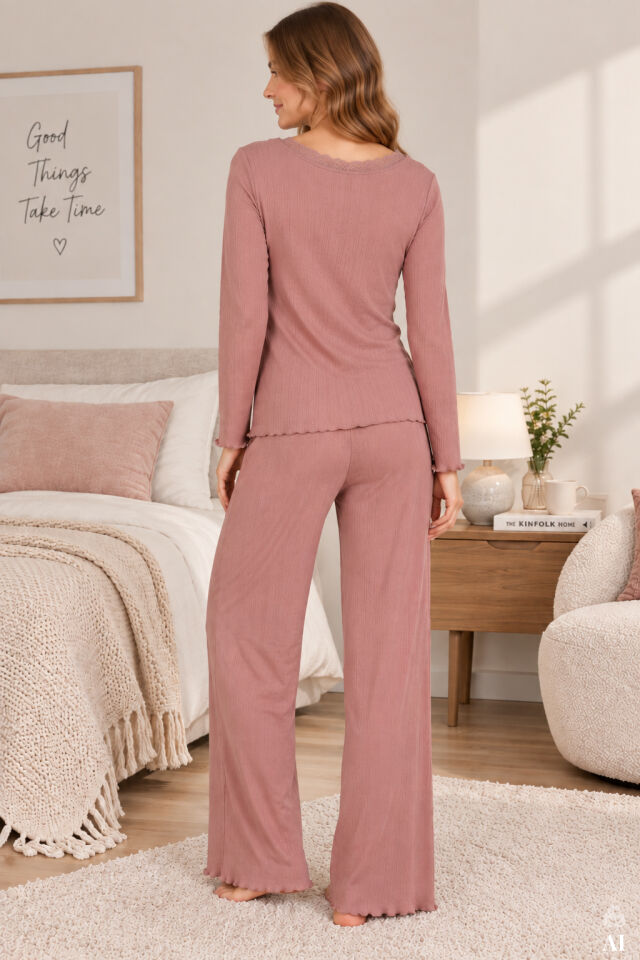 Kadın Fitilli Desenli Dantel  Detaylı Uzun Kollu Pijama Takımı Pembe - L