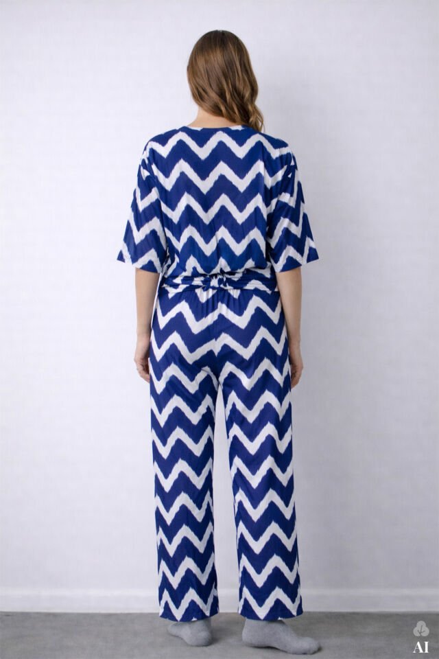 Kadın Pamuklu Önden Bağlamalı Desenli Crop T-shirt Pijama Takımı KO7300TS-2 - S