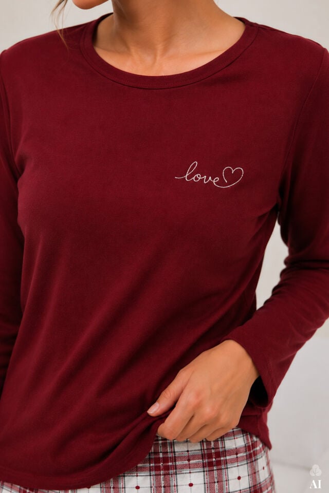 Kadın Pamuklu Bordo Uzun Kollu Love Baskılı Ekose Desenli Pijama Takımı Bordo - Ekru - XL