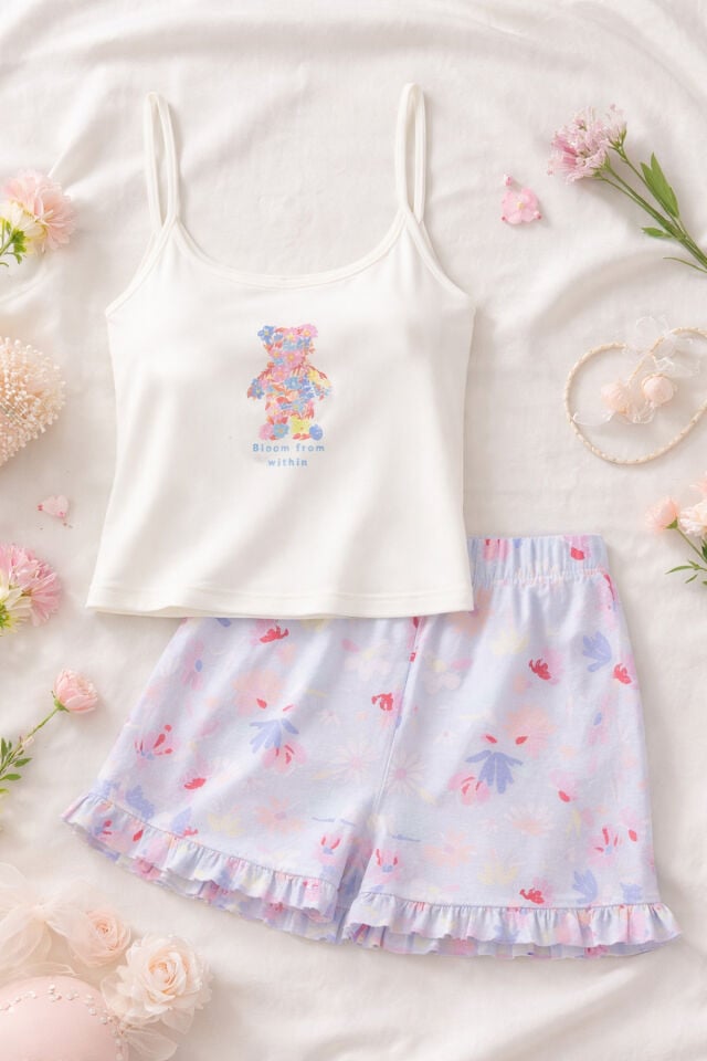 Kadın Pamuklu Mavi Çiçekli Ayıcıklı Baskılı Şortlu Pijama Takımı KO70124 Mavi Çiçekli - S - KO70124 Mavi Çiçekli - S