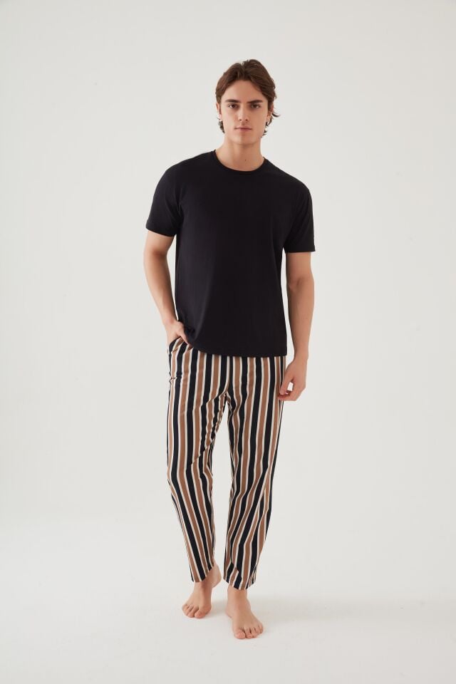 Erkek Kısa Kollu Pamuklu Cepli Çizgili Desenli Pijama Takımı S - Kahverengi - Siyah