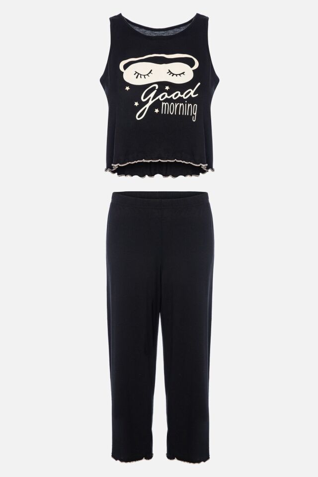 Kadın Yumuşak Dokulu Sıfır Kollu Kaprili Pijama Takımı