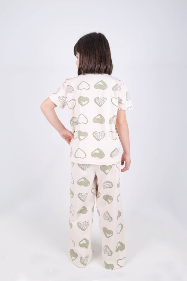 Kız Çocuk Pamuklu Kalpli Desenli Pijama Takımı Ekru - Yeşil - 7 - 8 Yaş