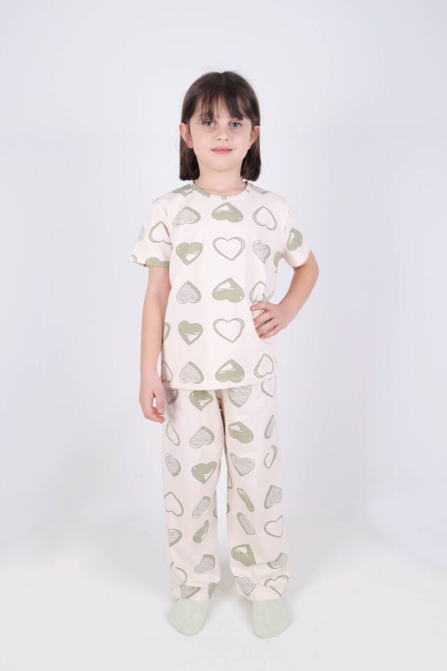 Kız Çocuk Pamuklu Kalpli Desenli Pijama Takımı Ekru -  Yeşil - 9 - 10 Yaş