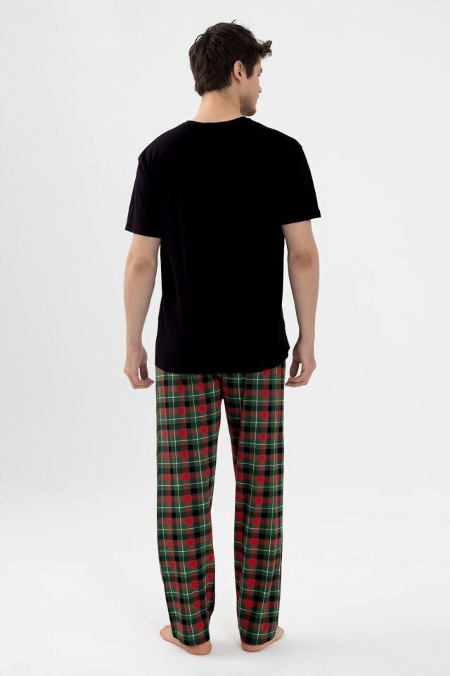 Erkek Kısa Kollu Pamuklu Ön Cep Detaylı Yeşil - Kırmızı Ekose Desenli Pijama Takımı Siyah - Yeşil - Kırmızı - S