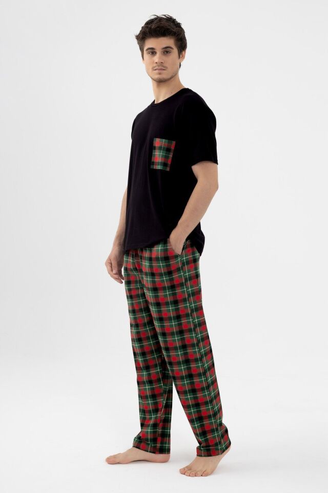 Erkek Kısa Kollu Pamuklu Ön Cep Detaylı Yeşil - Kırmızı Ekose Desenli Pijama Takımı Siyah - Yeşil - Kırmızı - 2XL