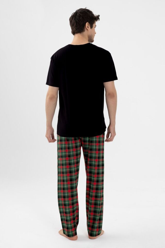 Erkek Kısa Kollu Pamuklu Ön Cep Detaylı Yeşil - Kırmızı Ekose Desenli Pijama Takımı Siyah - Yeşil - Kırmızı - 2XL