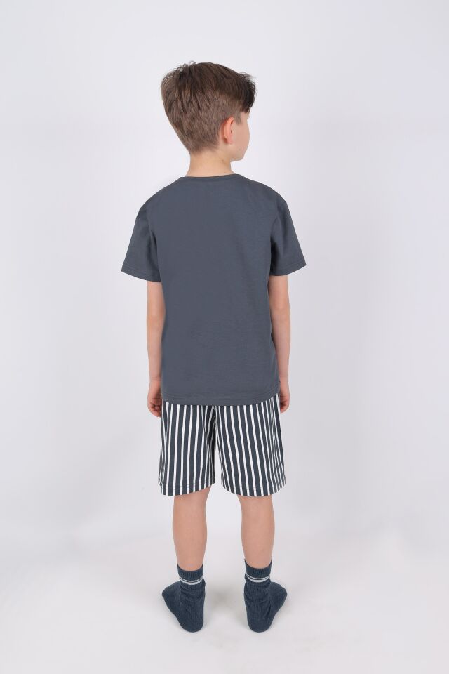 Erkek Çocuk Pamuklu Kısa Kollu Üst Astronot Baskılı Alt Çizgili Şortlu Takım 5-6 Yaş - Füme - Beyaz