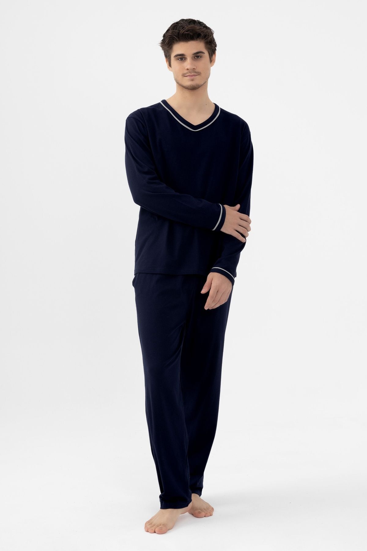 Erkek Pamuklu Uzun Kollu Ara Biyeli Cep Detaylı Pijama Takımı Lacivert-Gri - XL