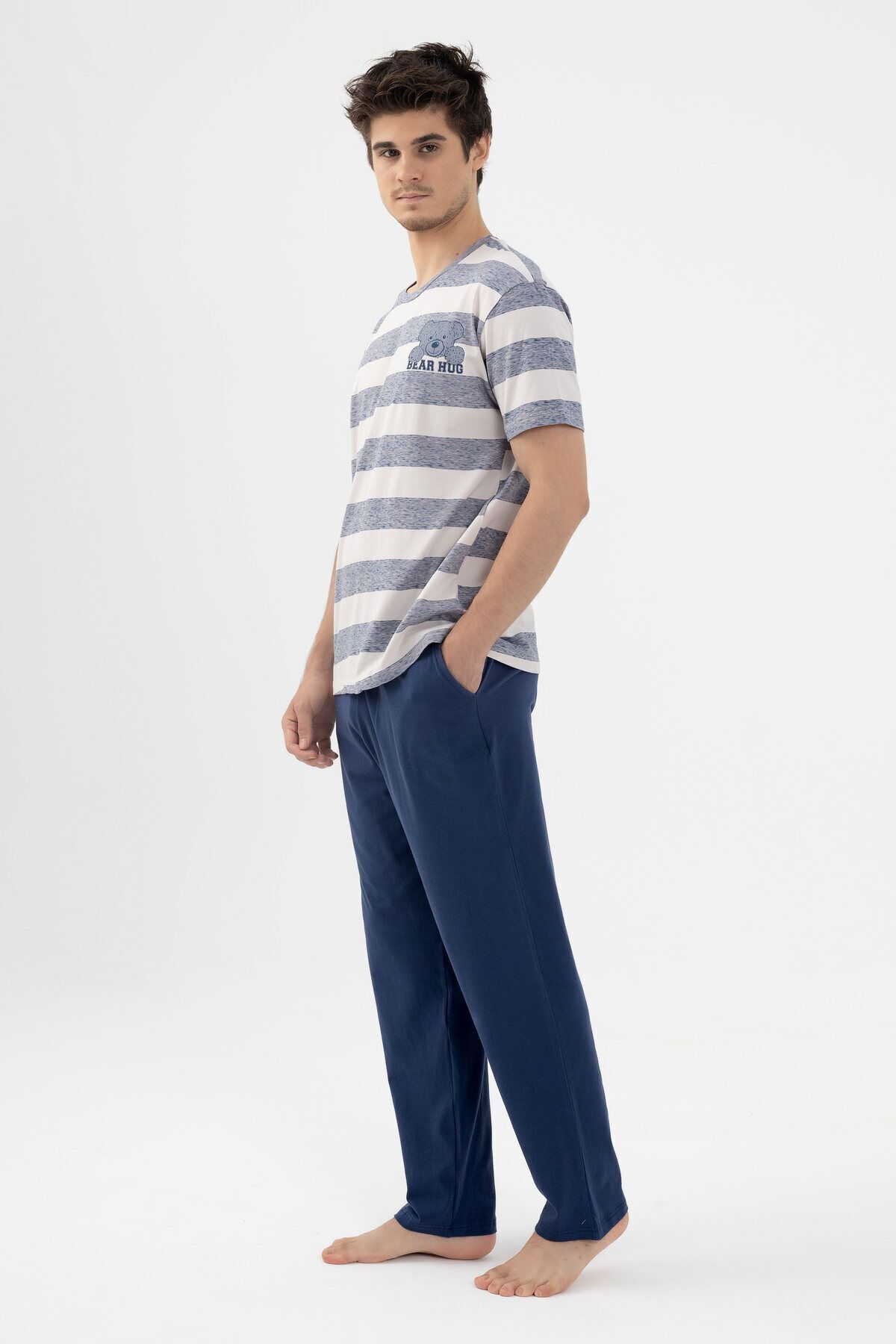 Erkek Pamuklu Çizgili Desenli Ayıcık Baskılı Kısa Kollu Pijama Takımı