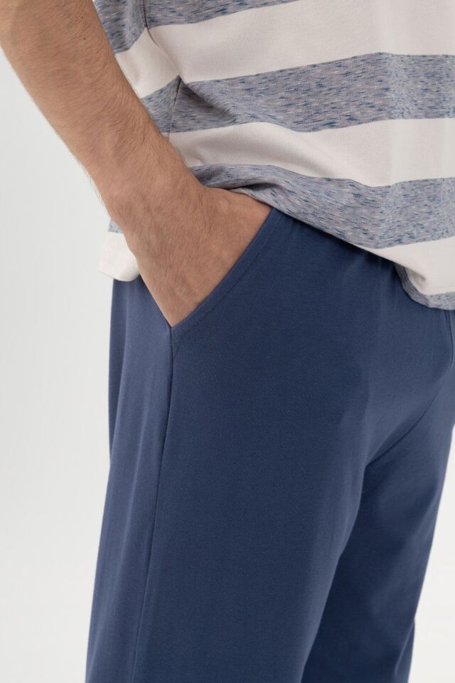 Erkek Pamuklu Çizgili Desenli Ayıcık Baskılı Kısa Kollu Pijama Takımı Ekru-Gri-Lacivert - M