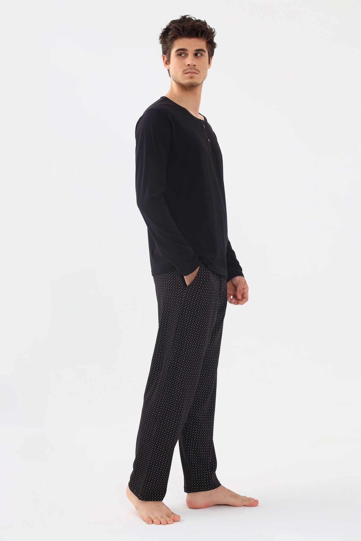 Erkek Pamuklu, Likralı, Yaka Düğmeli Ve Cep Detaylı Pijama Takımı Siyah - S