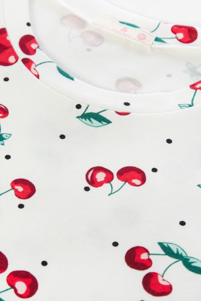 Kadın Kiraz Desenli Kısa Kollu Şortlu Pijama Takımı Çok Renkli - M