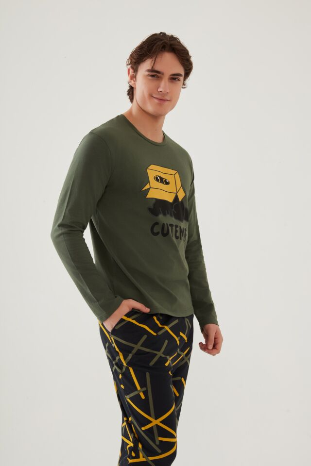 Erkek Pamuklu Uzun Kollu Üst Baskılı Alt Desenli Cepli Pijama Takımı Sarı - Vizon - L