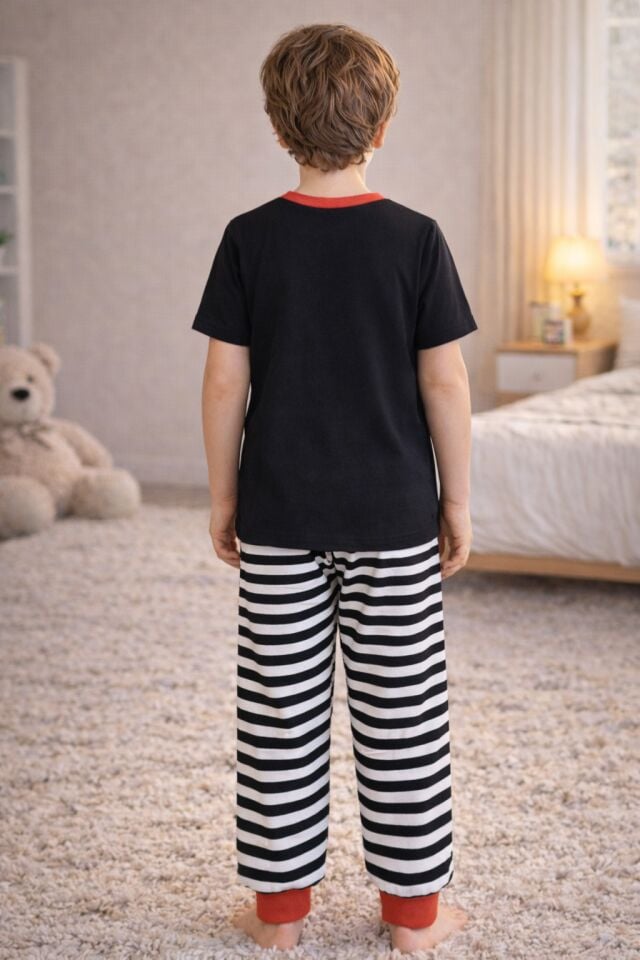 Erkek Çocuk Pamuklu Çizgili Baskılı Kısa Kollu Uzun Alt Pijama Takımı Siyah - Beyaz - 9-10 Yaş
