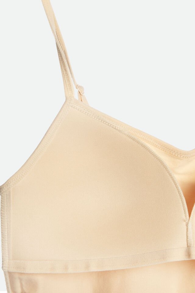 Kadın Beyaz Sütyen Kaplı İp Askılı Atlet Ten - S