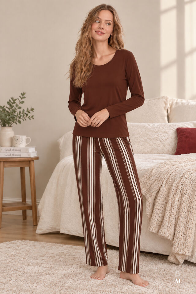 Kadın Pamuklu Alt Çizgili Üst Düz Pijama Takımı Kahverengi -  Ekru - XL