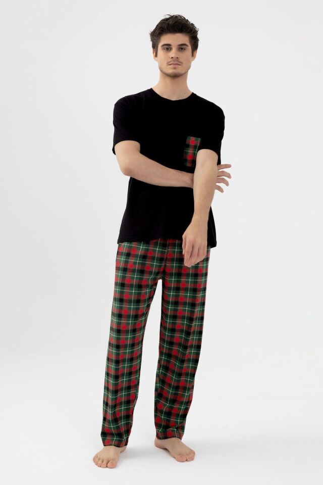 Erkek Kısa Kollu Pamuklu Ön Cep Detaylı Yeşil - Kırmızı Ekose Desenli Pijama Takımı