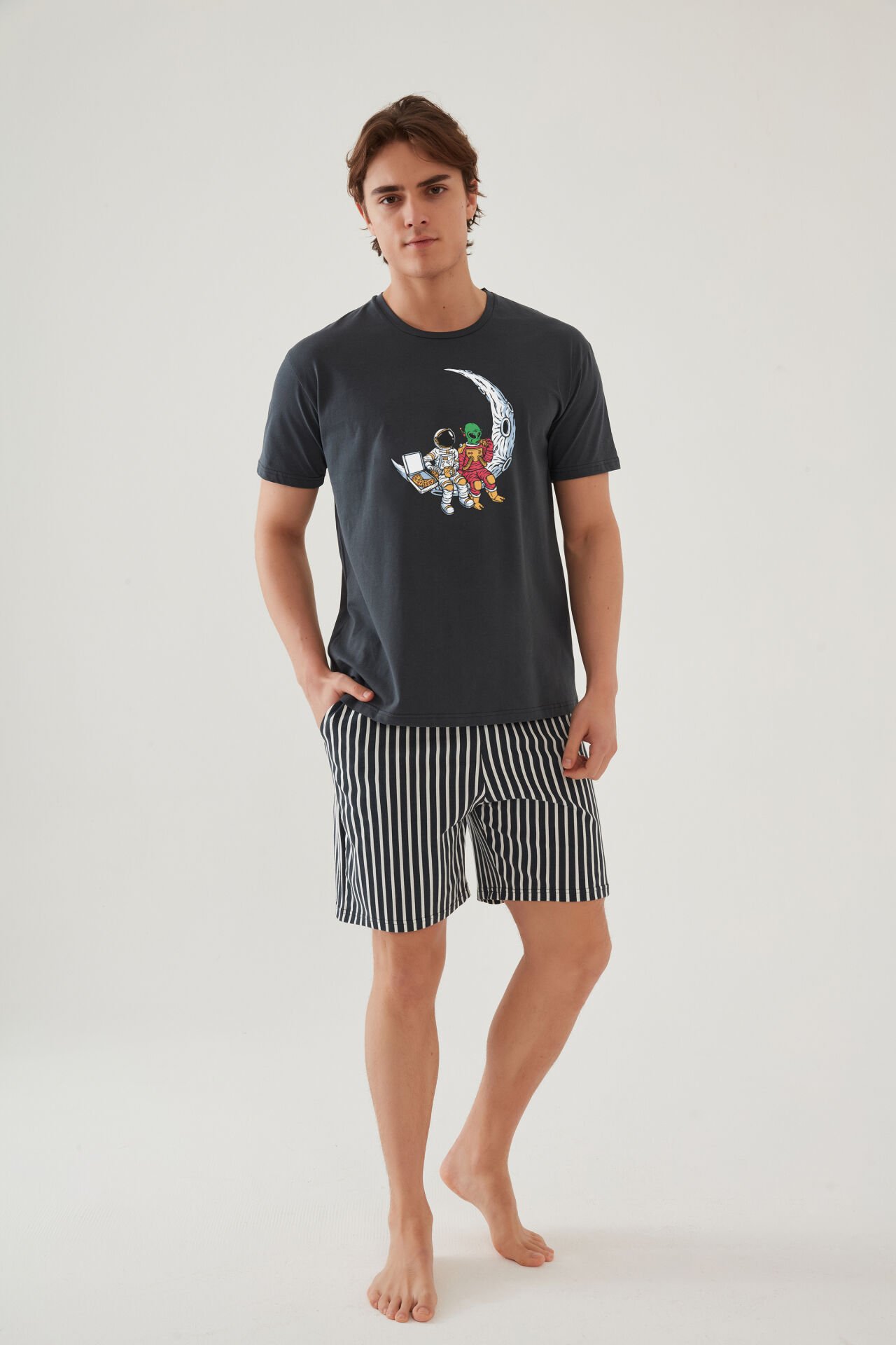 Erkek Pamuklu Füme Baskılı Cepli Şort Pijama Takımı Füme - Beyaz - S